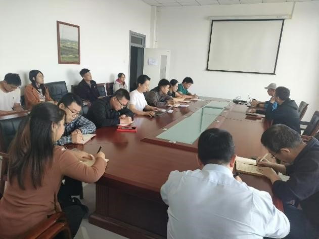 濕地環(huán)境第二黨支部與濕地環(huán)境第三黨支部開展聯(lián)學(xué)共建暨弘揚科學(xué)家精神主題黨日活動